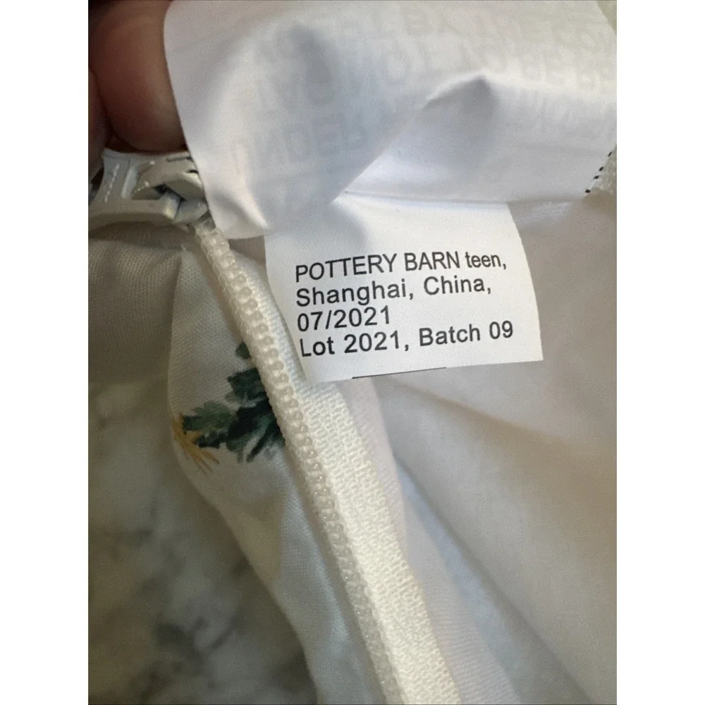 NEW Pottery Barn Santa In The Country Sherpa Backed STANDARD Sham Christmas